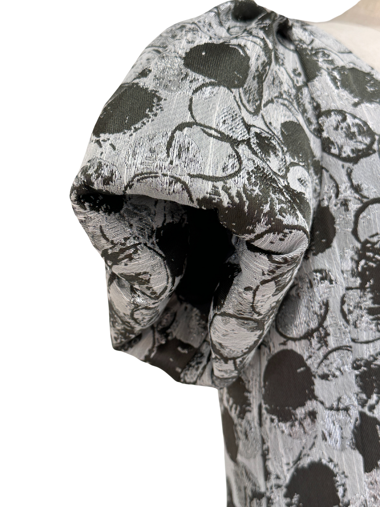 パフ袖Aラインワンピース