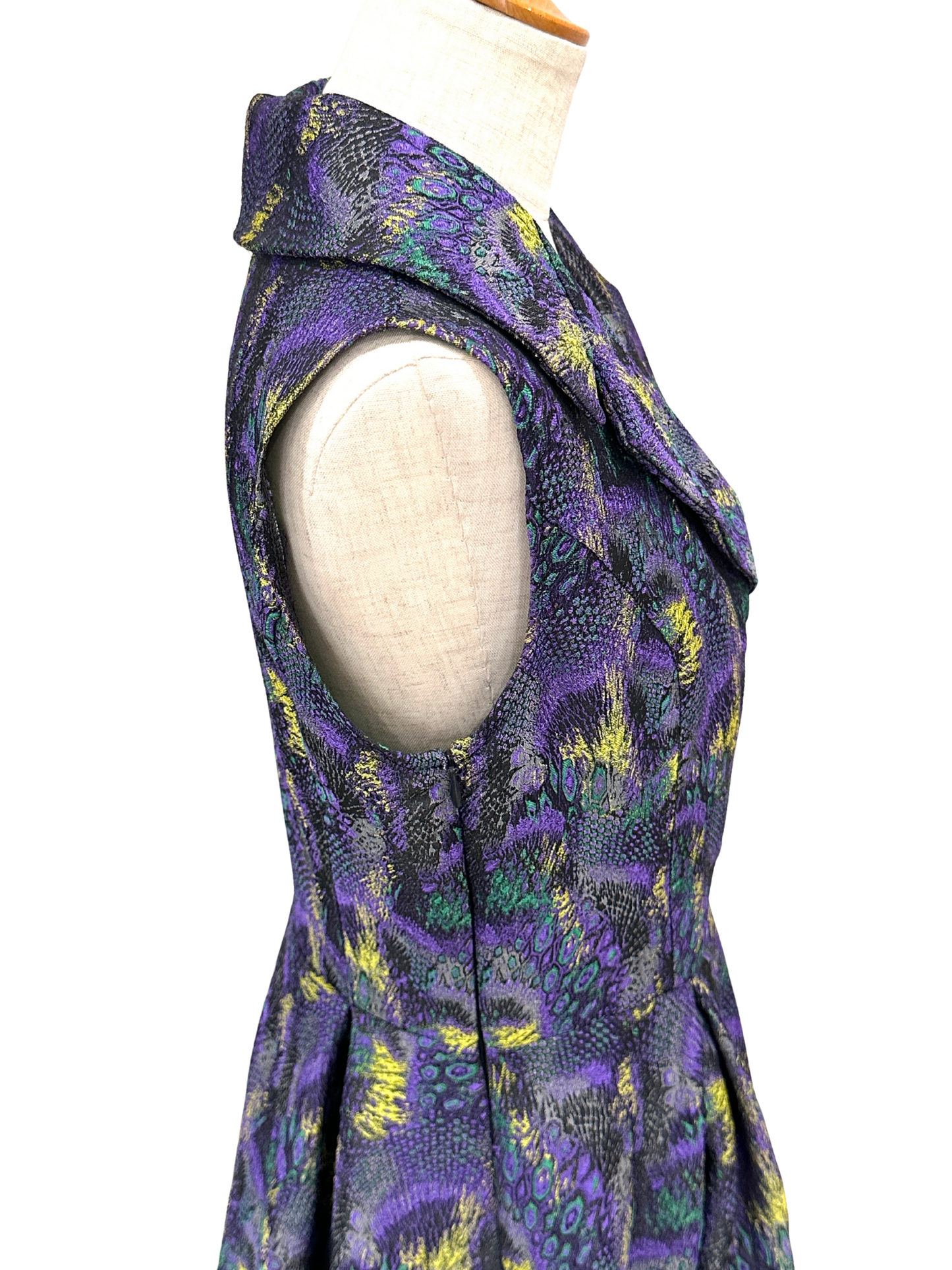 ピーコックハンサムワンピース