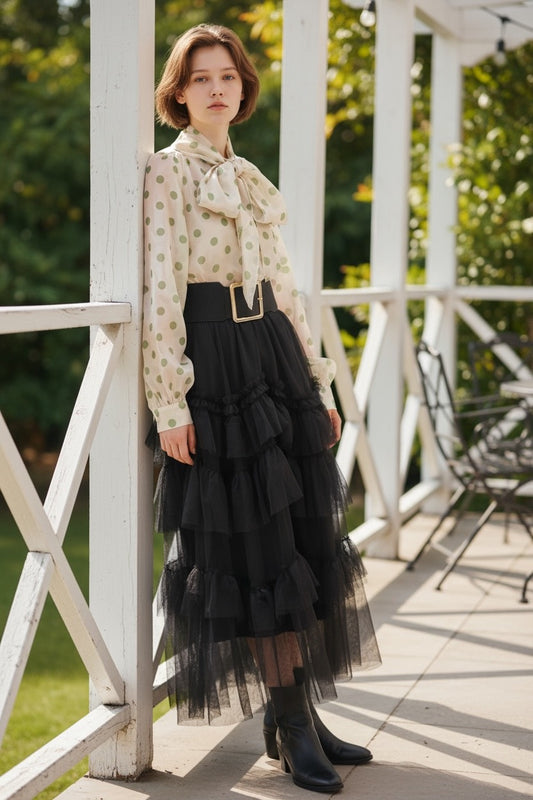 グリーンドットブラウス