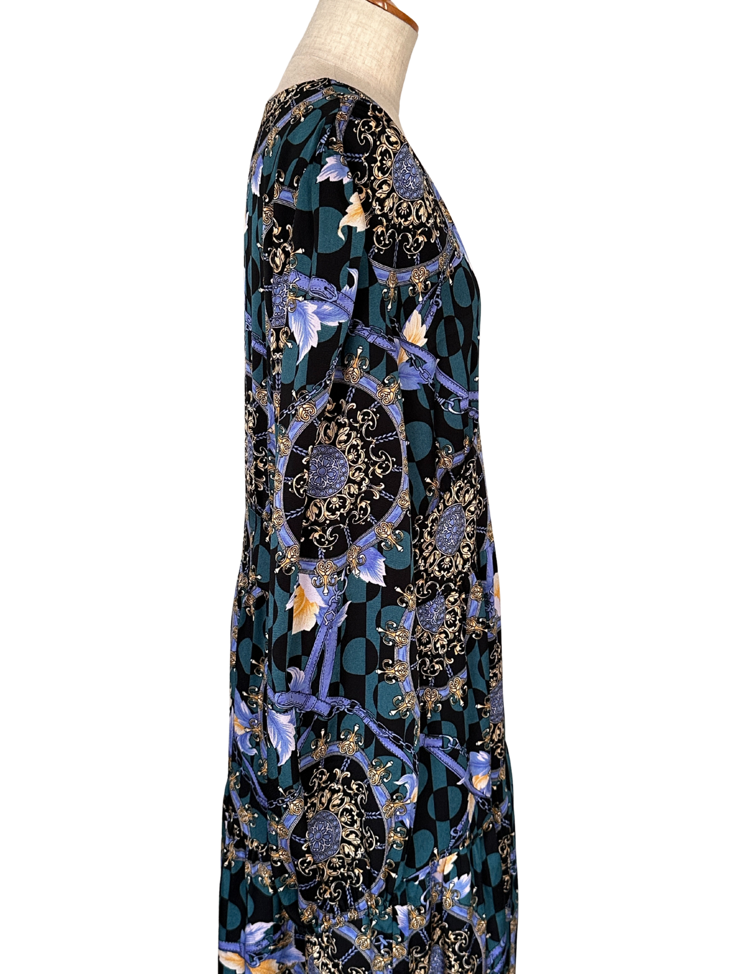 グリーン ボタンワンピース