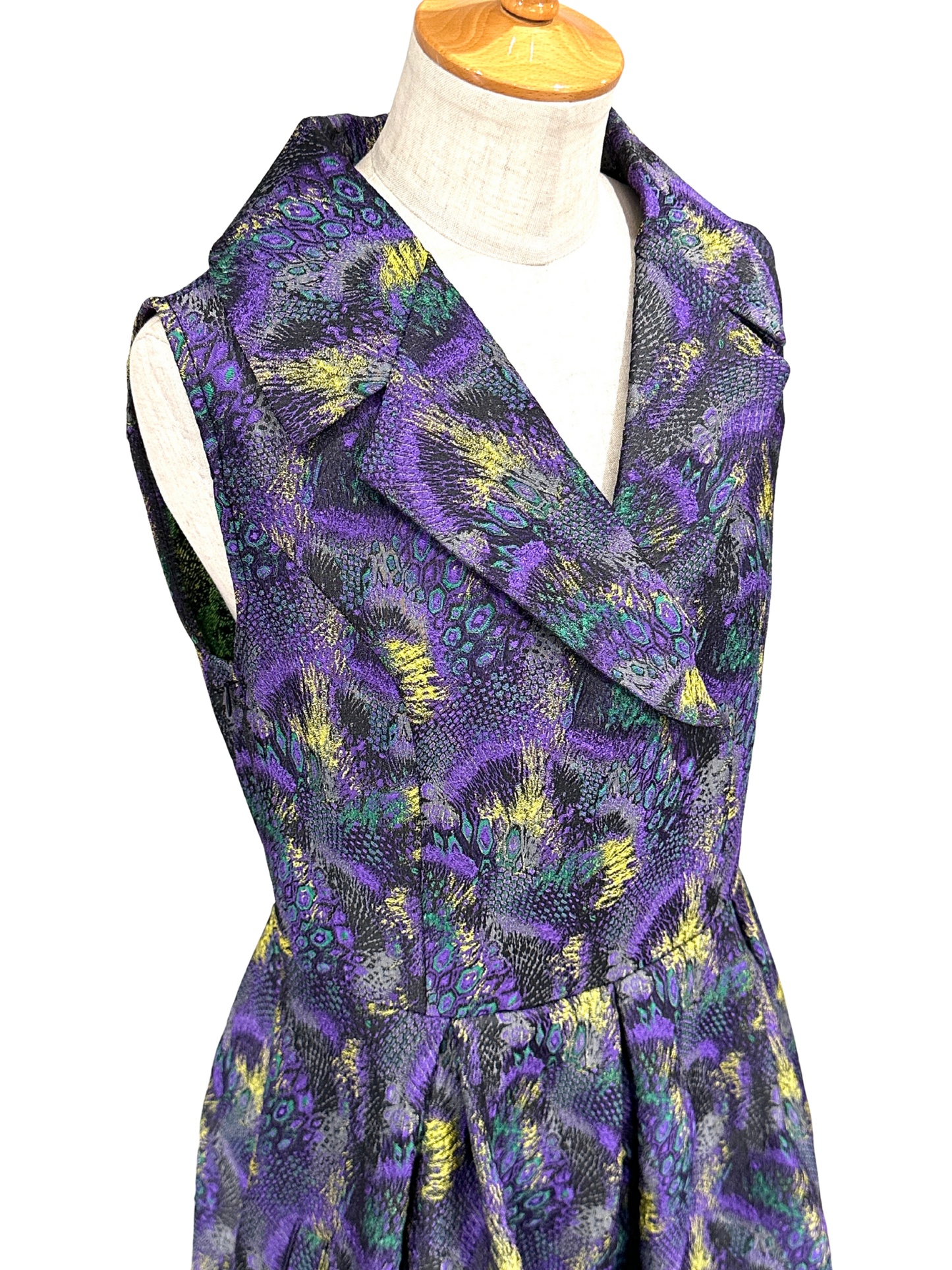 ピーコックハンサムワンピース